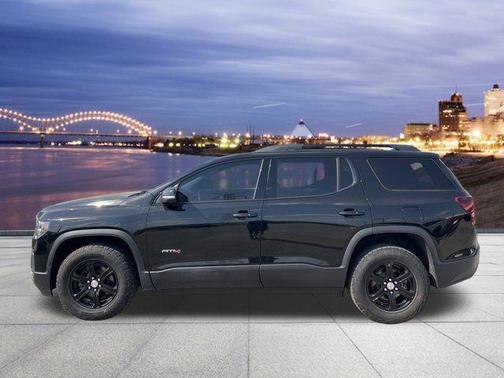2023 GMC Acadia AWD AT4