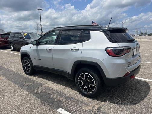 2024 Jeep Compass Trailhawk