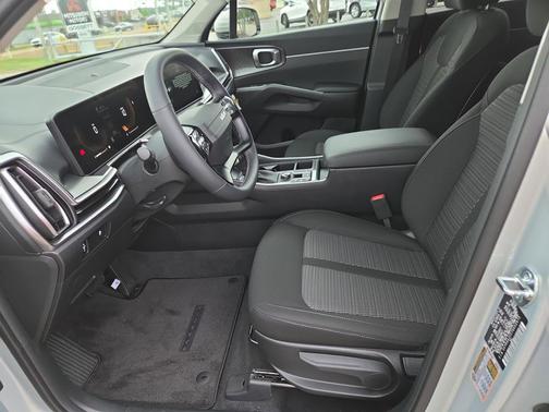 Ivory Silver 2026 Kia Sorento LX