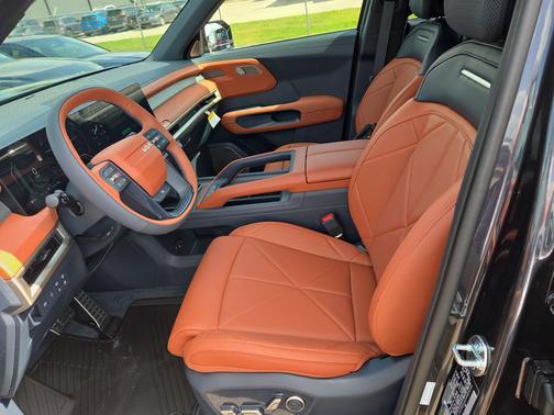 Panthera Metal 2027 Kia Telluride Hybrid SX