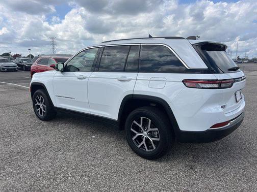 2023 Jeep Grand Cherokee Limited X