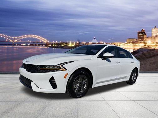 2023 Kia K5 LXS