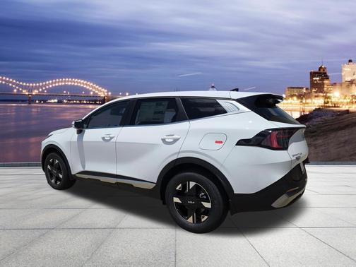 Glacial White Pearl 2026 Kia Sportage LX