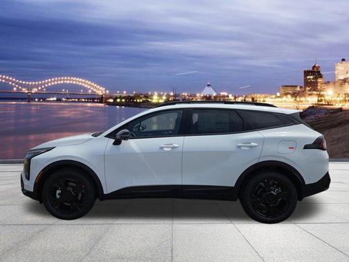Glacial White Pearl 2026 Kia Sportage X-Line