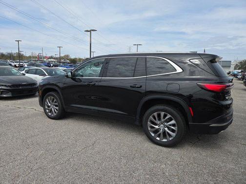 2025 Buick Enclave Preferred FWD