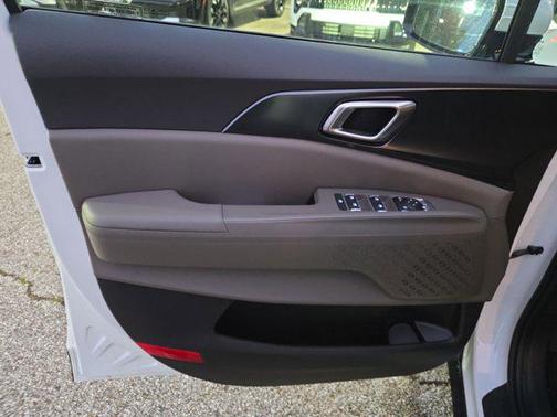 2026 Kia Carnival LX