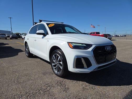 2023 Audi Q5 45 S line Premium Plus