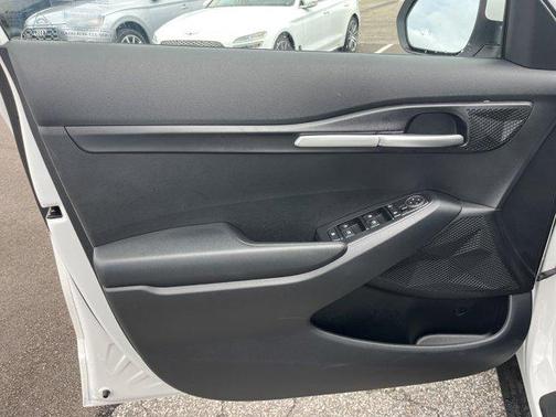 2025 Kia Seltos LX