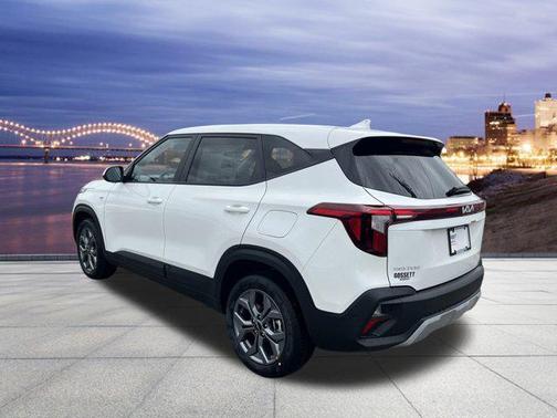 2025 Kia Seltos LX