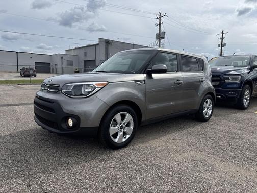Titanium Gray 2019 Kia Soul Base