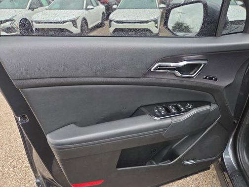 2023 Kia Sportage SX