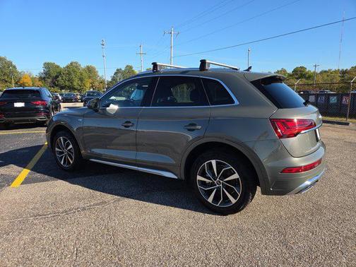2023 Audi Q5 45 S line Premium Plus