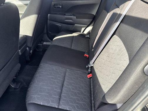 2021 Mitsubishi Outlander Sport 2.0 LE