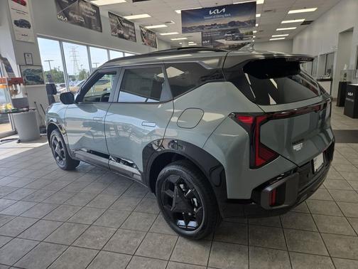 '' 2027 Kia Seltos X-Line S