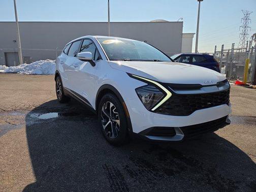 2024 Kia Sportage EX