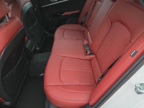 2026 Kia K5 GT-Line AWD