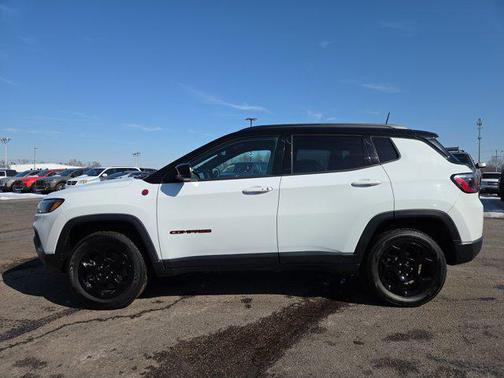 2024 Jeep Compass Trailhawk