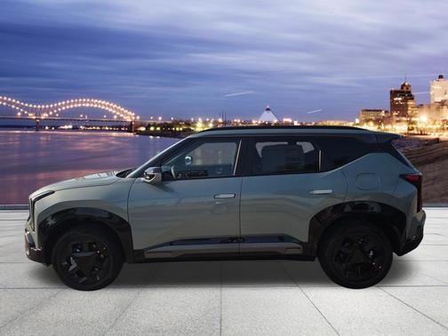 Iceberg Green 2027 Kia Seltos X-Line S