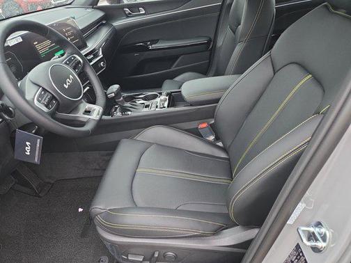 Wolf Gray 2026 Kia K5 GT