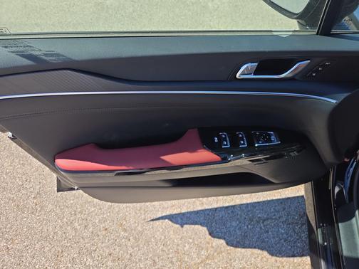 Aurora Black Pearl 2027 Kia K5 GT-Line
