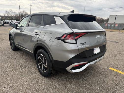 2023 Kia Sportage Hybrid LX