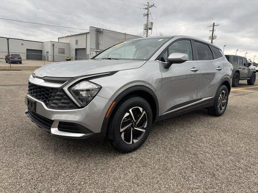 2023 Kia Sportage Hybrid LX