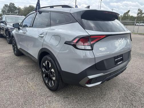 Wolf Gray 2024 Kia Sportage X-Line