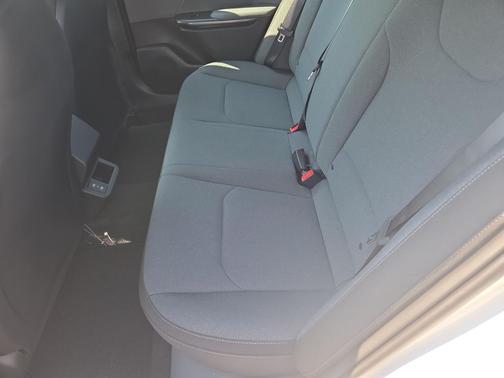 Snow White Pearl 2026 Kia K4 LXS