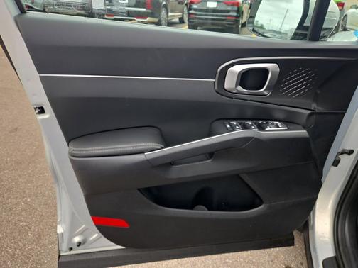 Ivory Silver 2026 Kia Sorento S
