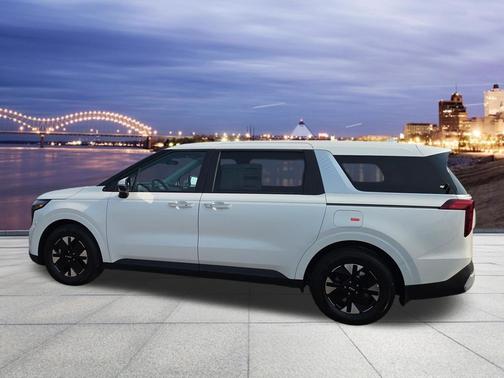 Snow White Pearl 2027 Kia Carnival Hybrid LXS