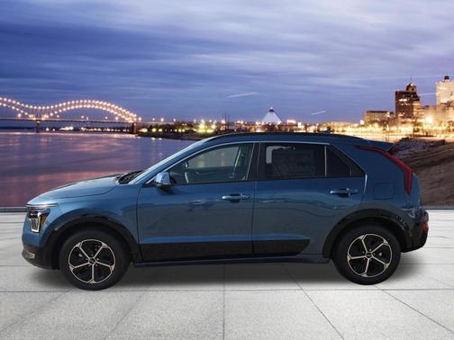 Mineral Blue 2026 Kia Niro SX