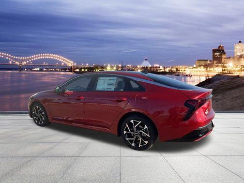 2025 Kia K5 EX