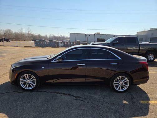 2022 Cadillac CT4 Luxury