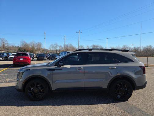 2025 Kia Sorento SX