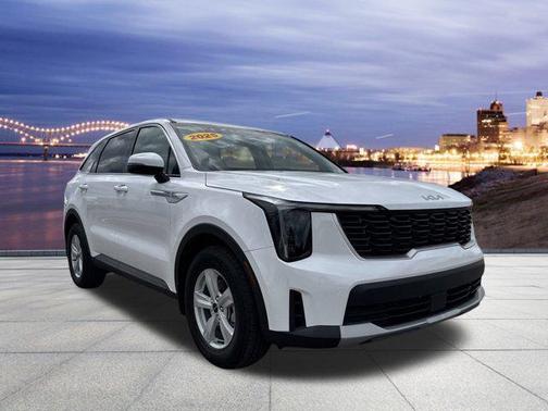 2025 Kia Sorento LX
