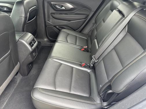 Summit White 2021 GMC Terrain SLT