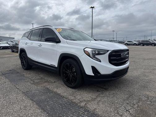 Summit White 2021 GMC Terrain SLT