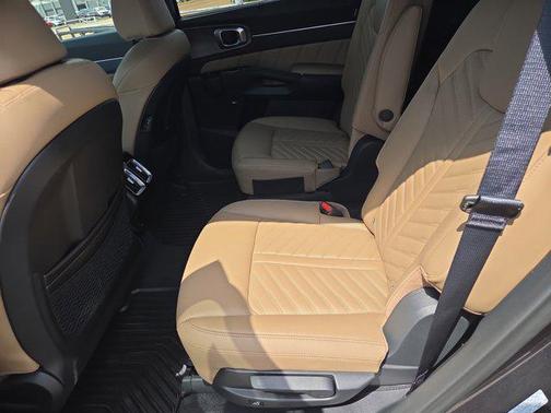 2026 Kia Sorento SX