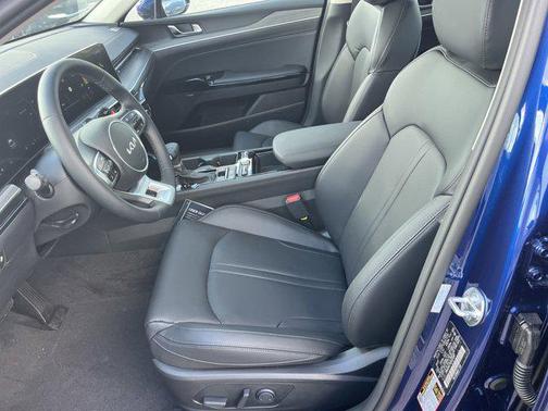 2025 Kia K5 EX