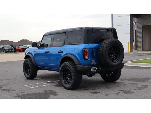 Velocity Blue Metallic 2026 Ford Bronco Big Bend