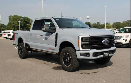 2025 Ford F-250 Platinum