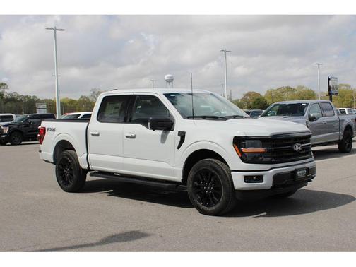 Avalanche 2026 Ford F-150 XLT