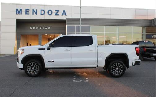 2022 GMC Sierra 1500 AT4
