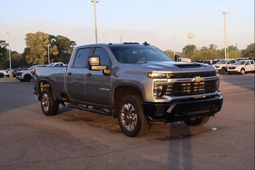 Sterling Gray Metallic 2024 Chevrolet Silverado 2500 Custom