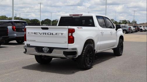 Summit White 2021 Chevrolet Silverado 1500 LT
