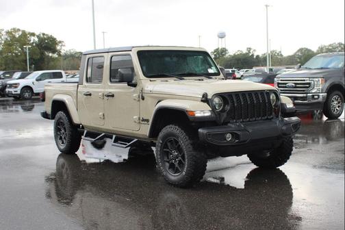 2022 Jeep Gladiator Sport