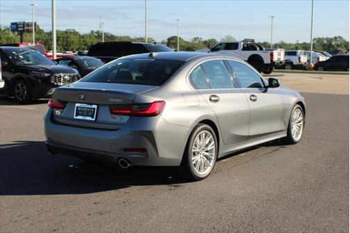 2024 BMW 330 i