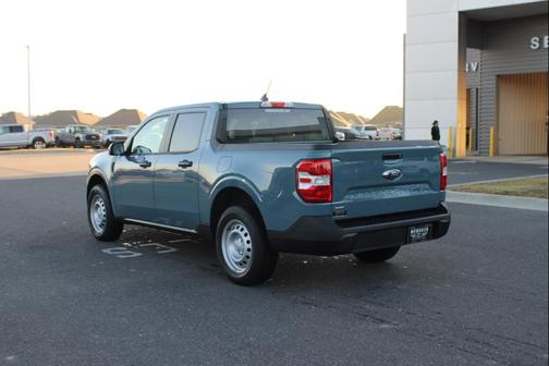 2022 Ford Maverick XL