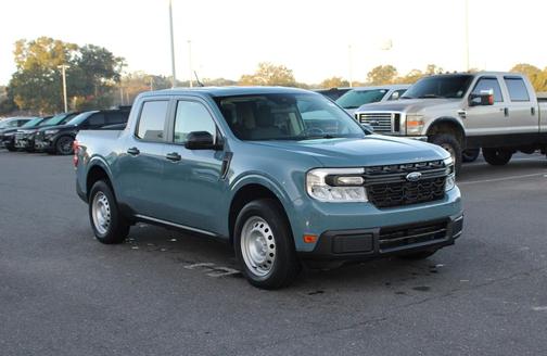 2022 Ford Maverick XL