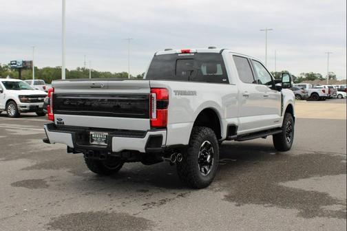 2025 Ford F-250 Platinum